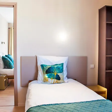 Kennedy Отель Перпиньан