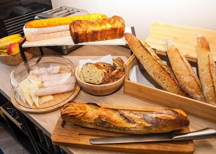 ホテル Kennedy ペルピニャン